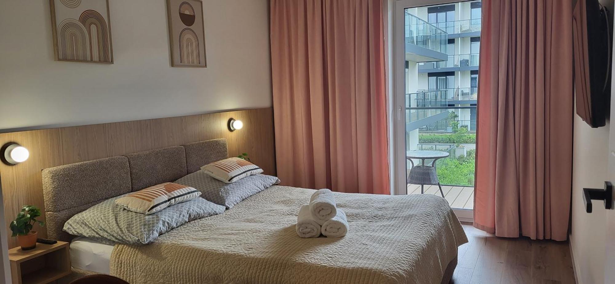 Apartament Opal - Family & Spa Apartment Dziwnow Exterior photo